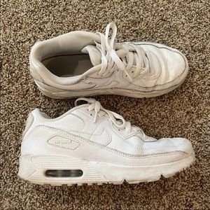 white nike air max 90